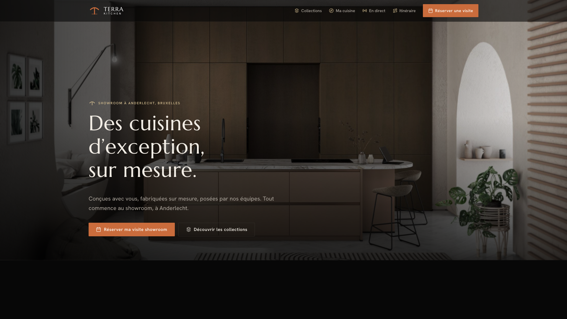 Page d'accueil de Terra Kitchen présentant une cuisine sur mesure et la réservation du showroom à Anderlecht